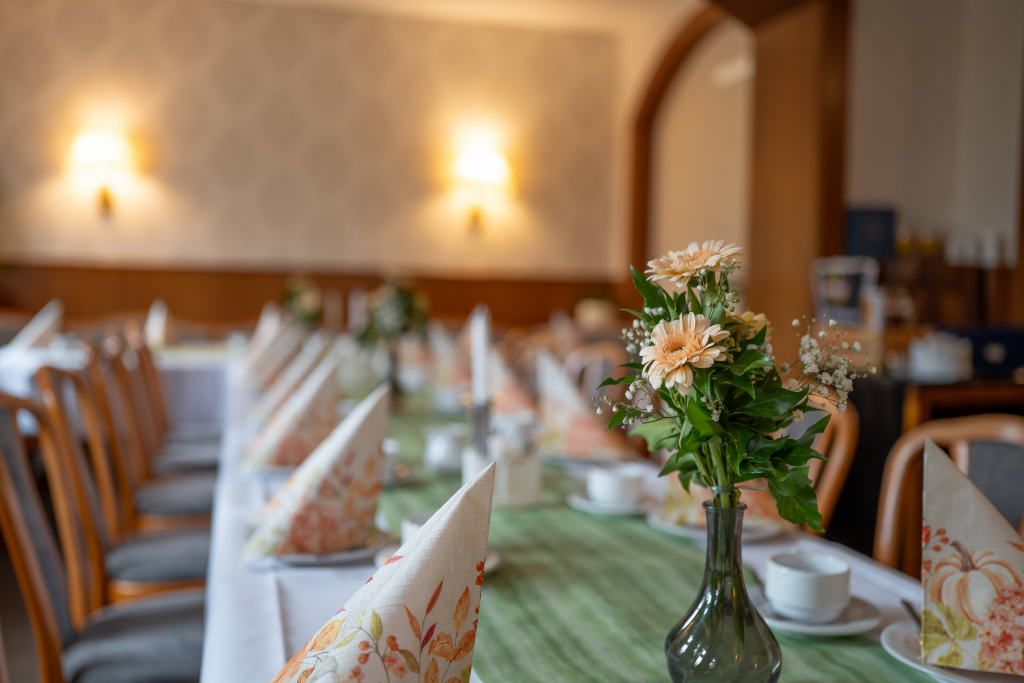 Gastraum im Restaurant Zur Schloßwache in Delitzsch